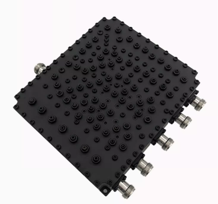  市中双频三频四频五频腔体合路器4G+5G